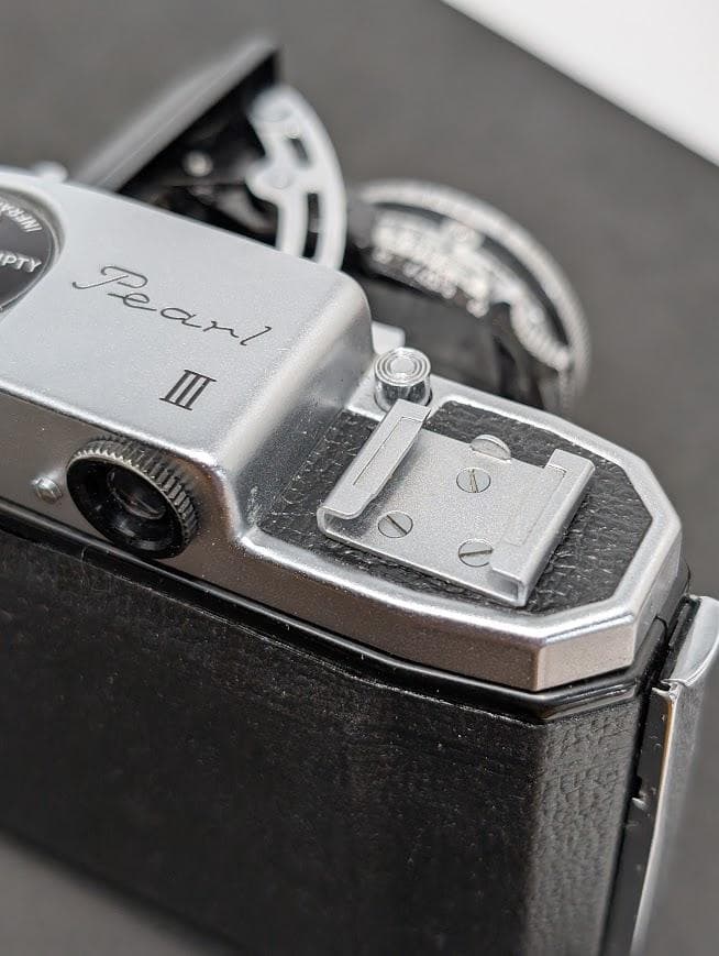 【完動品・美品】 KONICA 小西六 Pearl Ⅲ 蛇腹 中判フィルムカメラ