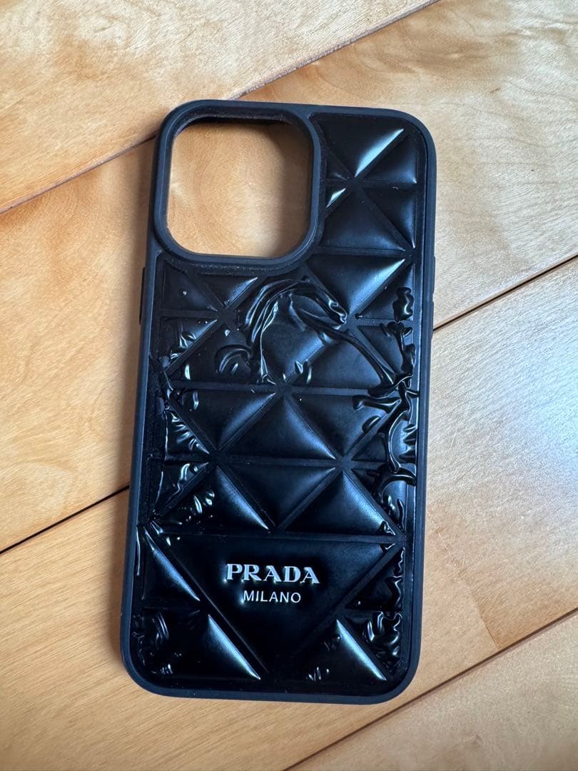 未使用品　PRADA iPhone14Pro Max用ケース ブラック 箱付き