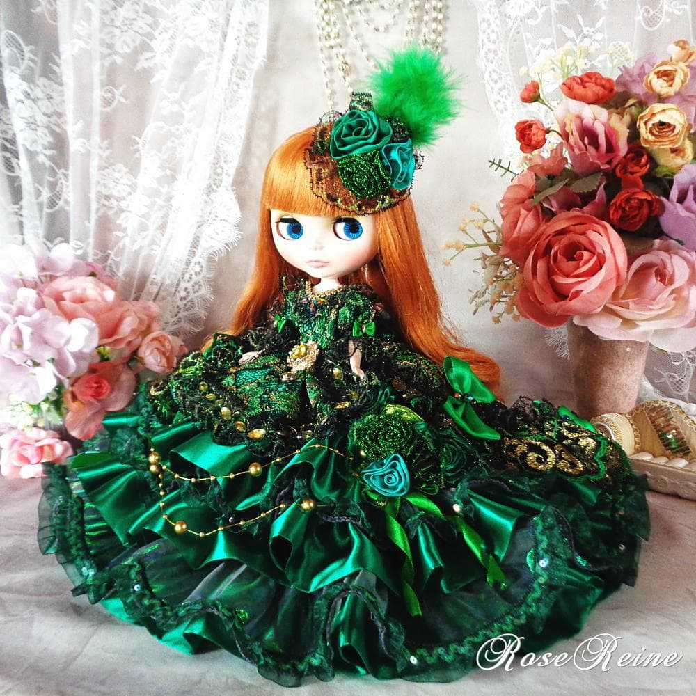 春祭セール！マリーアントワネット王妃 エメラルドの豪華ロングトレーンドールドレス