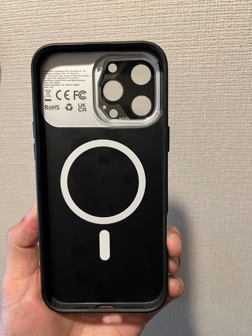 ディスプレイ付きカーボンファイバー調 iPhone16ProMax ケース