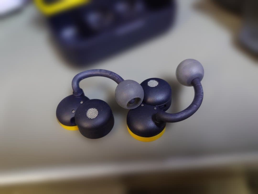 nwm DOTS イヤホン イエロー 中古美品