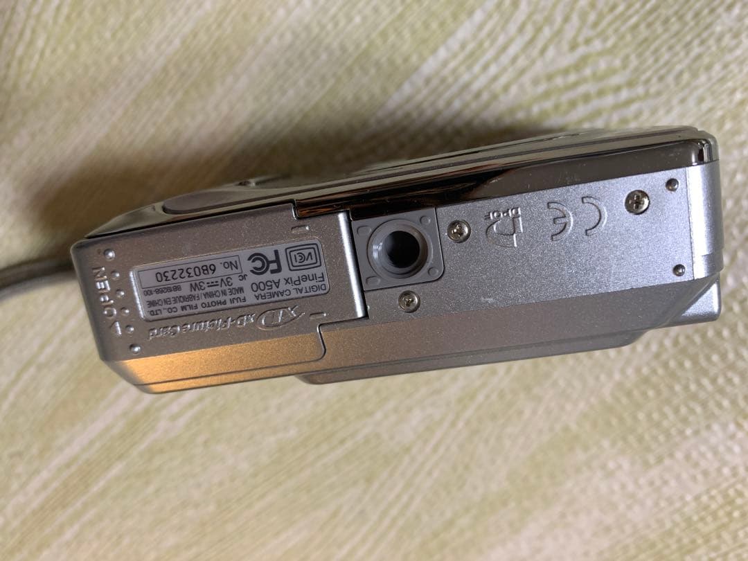 ✨FinePix A500 FUJIFILM デジカメ 電池式 動作確認済み✨