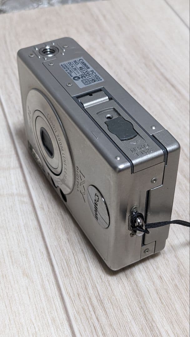 Canon IXY デジタル200a　動作確認済！　　　　　バッテリー新品！