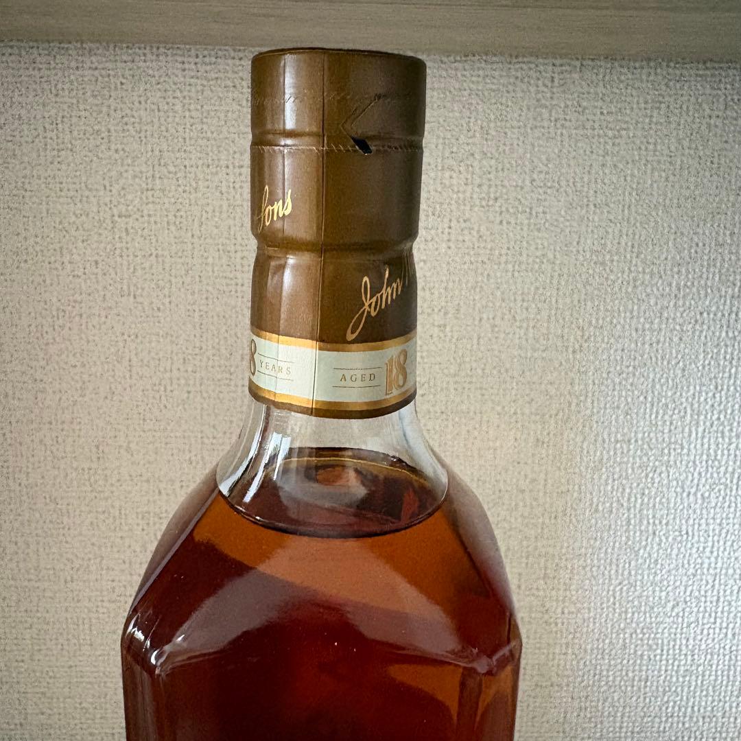ジョニー・ウォーカー 18年 ウイスキー 700ml
