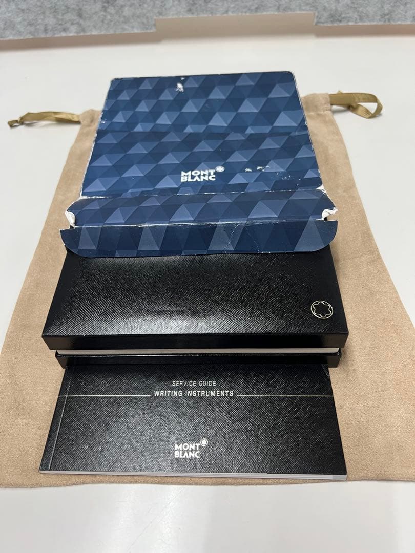 Montblanc モンブラン Solitaire Doué Blue Hour