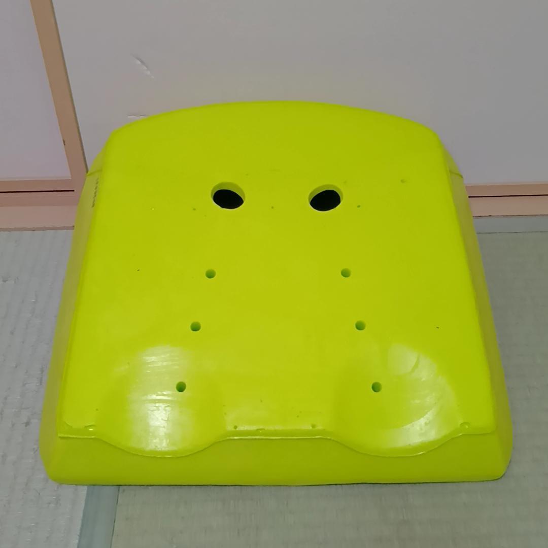 PIKA様。西川　Keeps　キープス 骨盤サポートクッション 黒