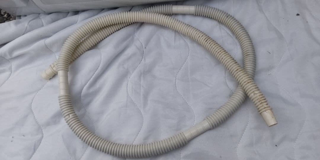 2022年製　HITACHI DE-N60HV 電気式乾燥機