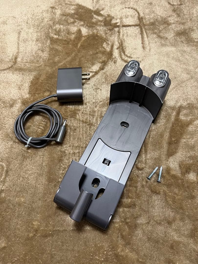 【動作確認•訳あり】Dyson sv07 v6 コードレスクリーナー