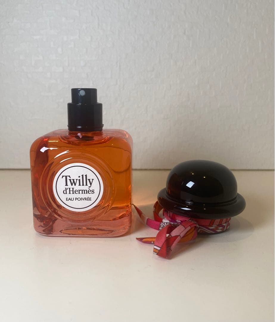 【大容量85mlほぼ未使用】ツイリー ドゥ エルメス オー ポワヴレ EDP