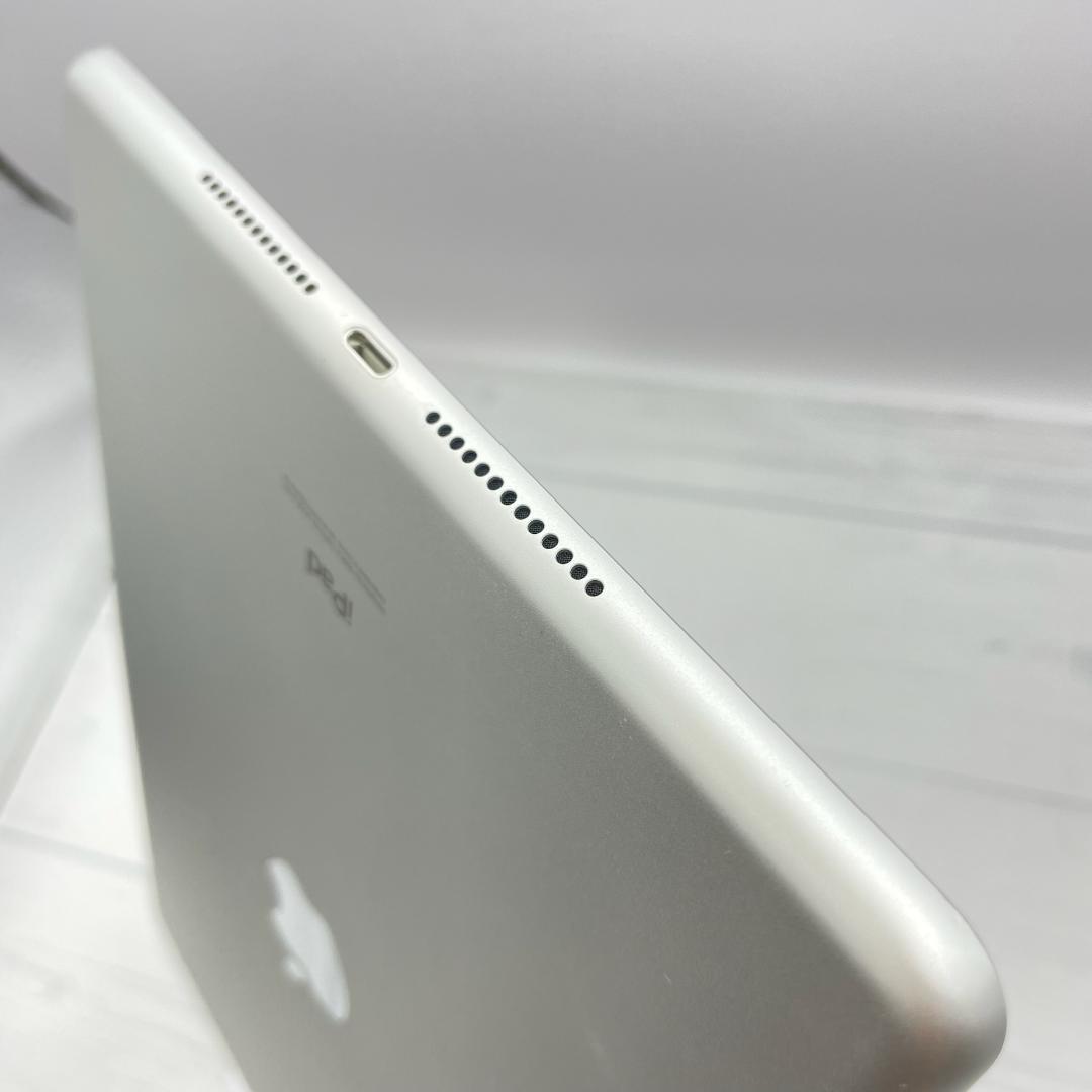 【お値打ちセット】BT94％ iPad 第7世代 キーボードケース＋ペンシル