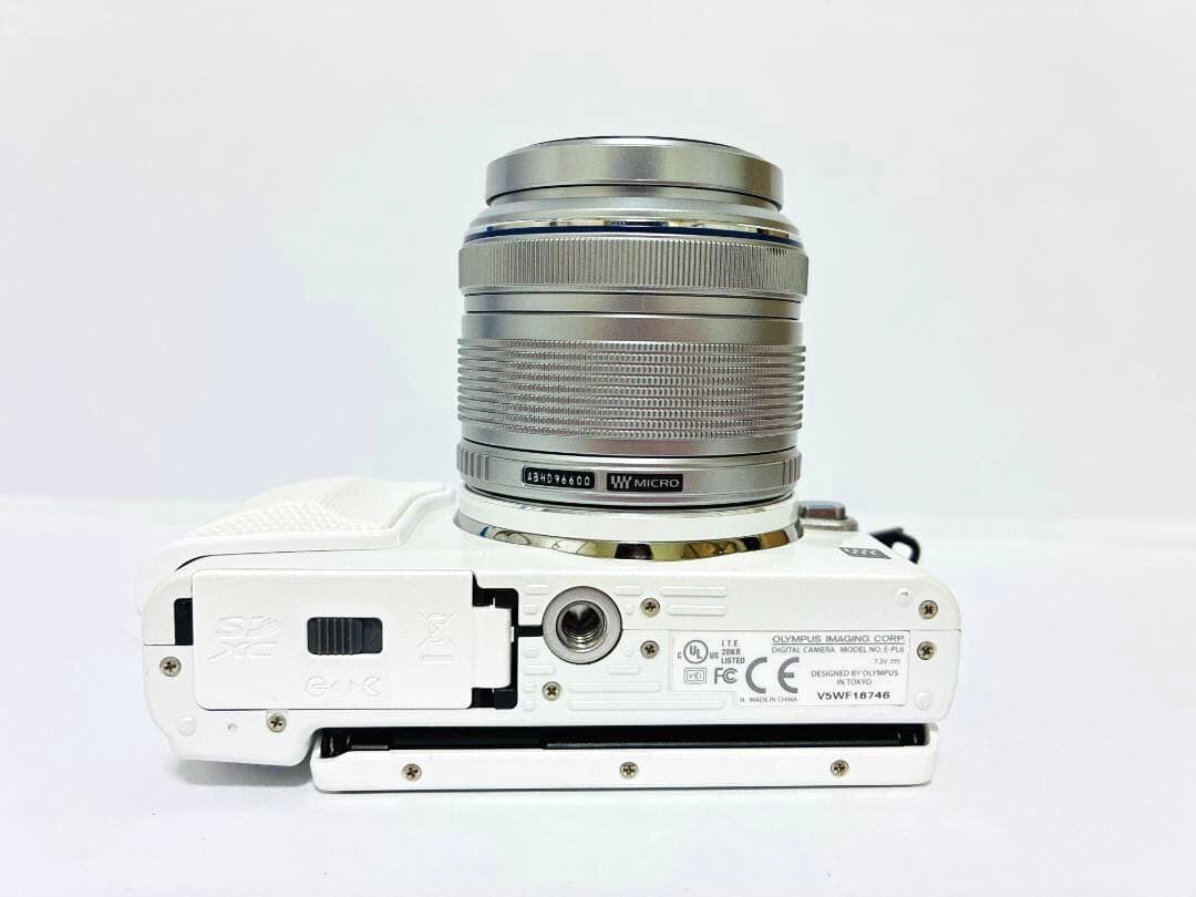【美品】 OLYMPUS PEN Lite E-PL6 ダブルレンズセット