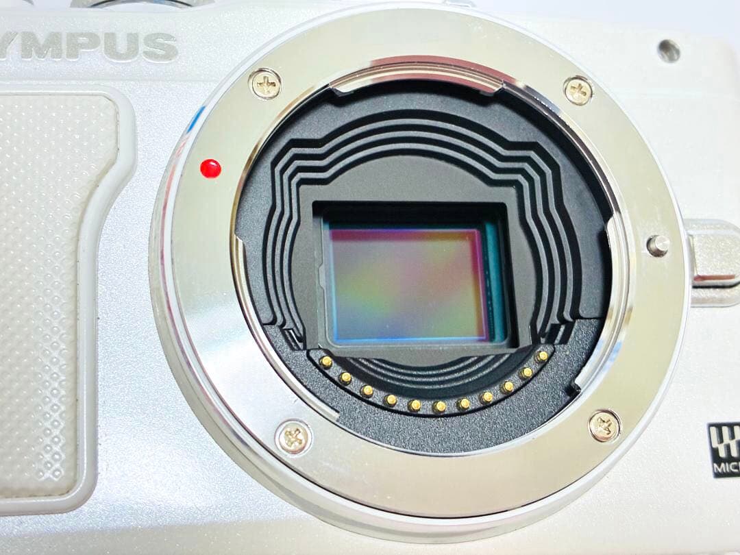 【美品】 OLYMPUS PEN Lite E-PL6 ダブルレンズセット