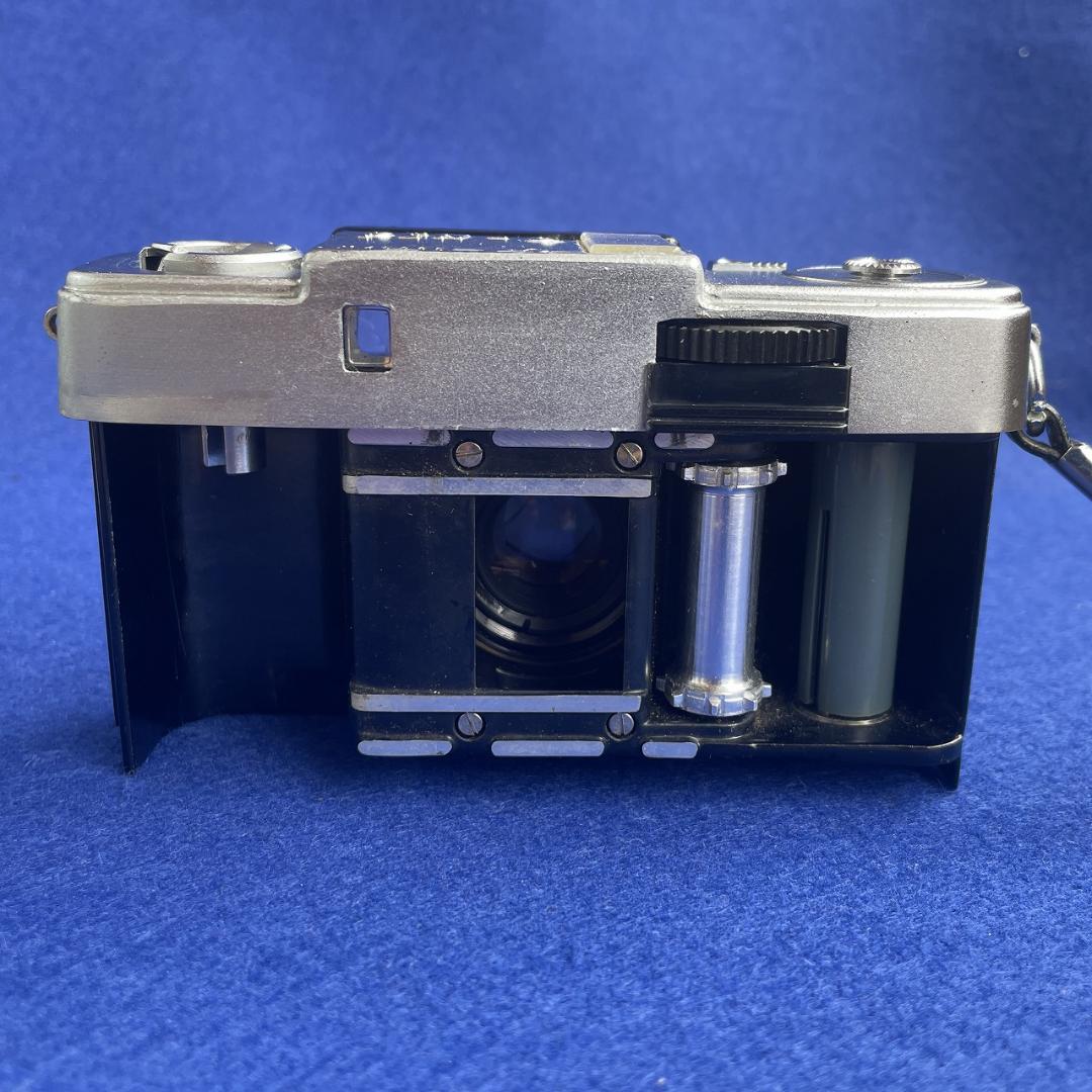 Olympus Pen D フィルムカメラ