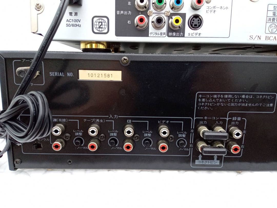 カラオケ　DVDプレーヤー２台　アンプ　ビクター
