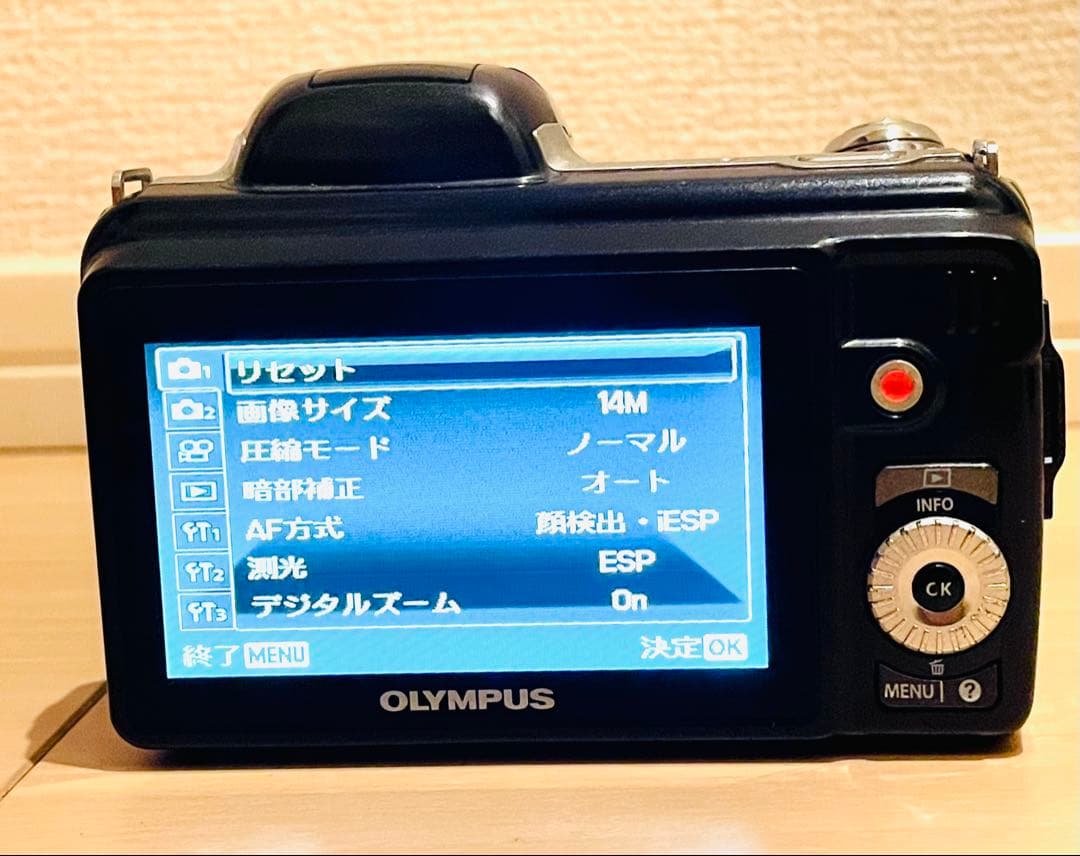 完動品✨美品OLYMPUS SP-810UZデジタルカメラ