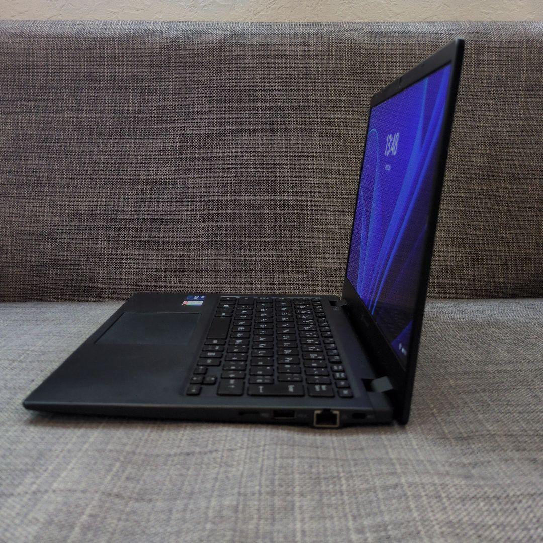 Dynabook G83/HS 第11世代i7★高性能CPU/16G/512G
