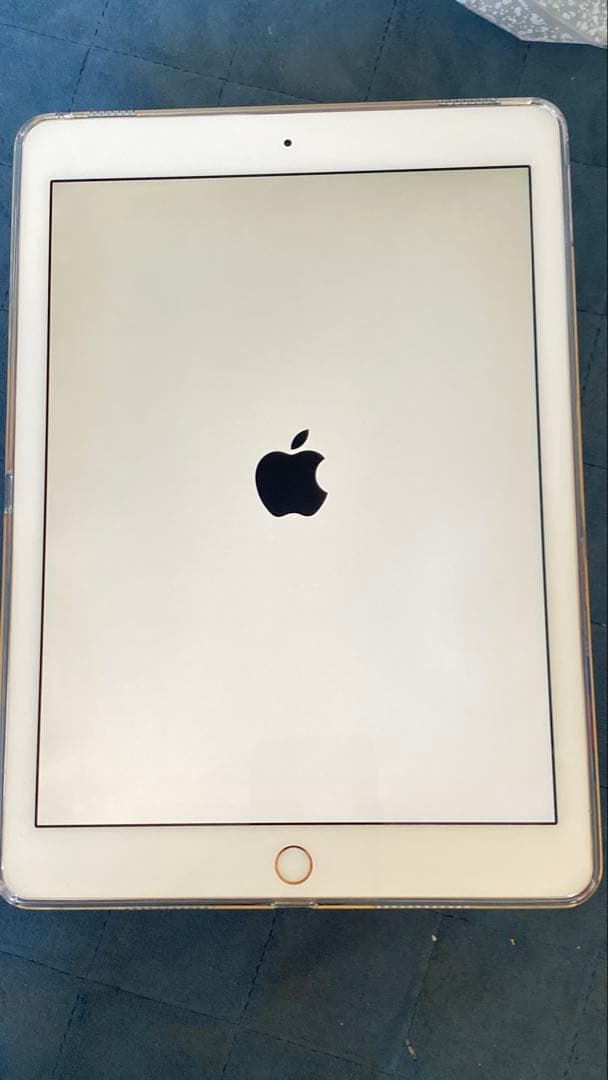 ☆ Apple iPad pro 9.7 セルラーモデルSIMフリー本体 ☆