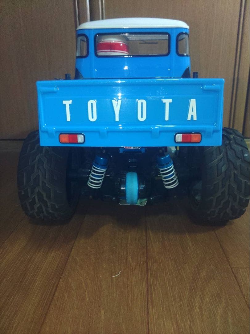 TOYOTA ランドクルーザー40ピックアップ（GF-01シャーシ）ラジコン