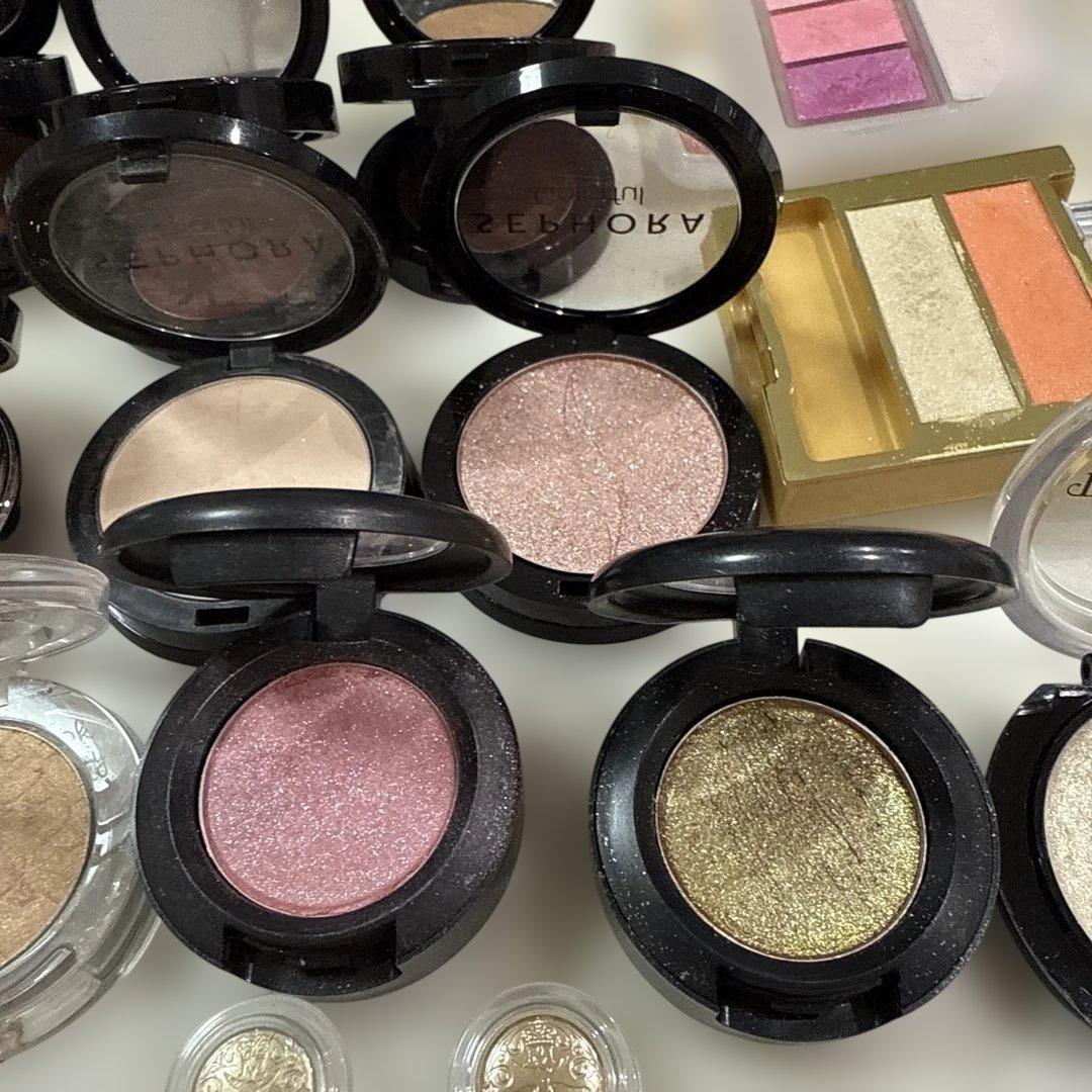アイシャドウ DIORクリスマス限定品、CHANEL、アディクション、MAC他