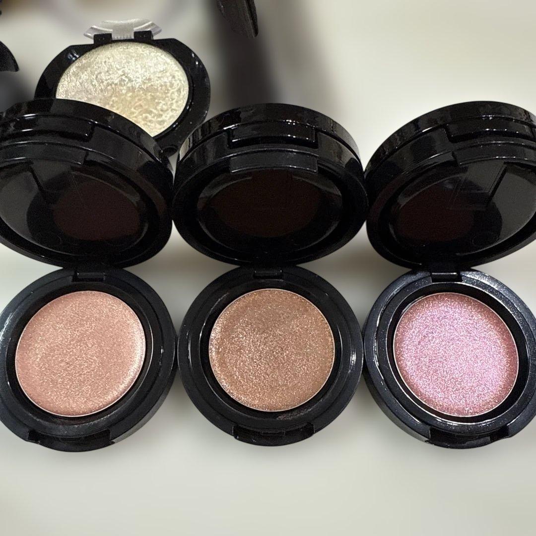 アイシャドウ DIORクリスマス限定品、CHANEL、アディクション、MAC他