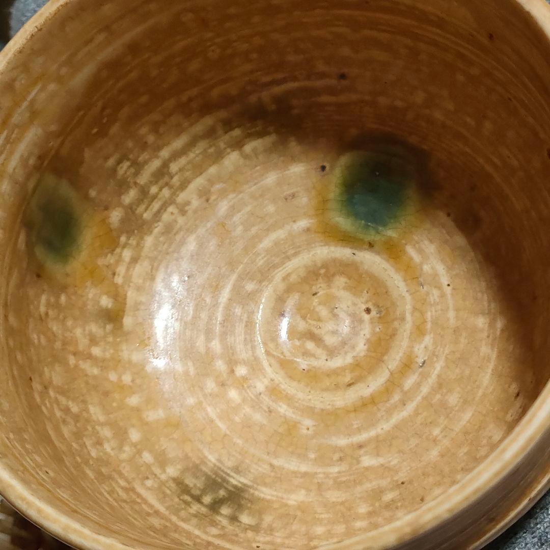 黄瀬戸立鶴茶碗　時代物　箱付き　箱書き