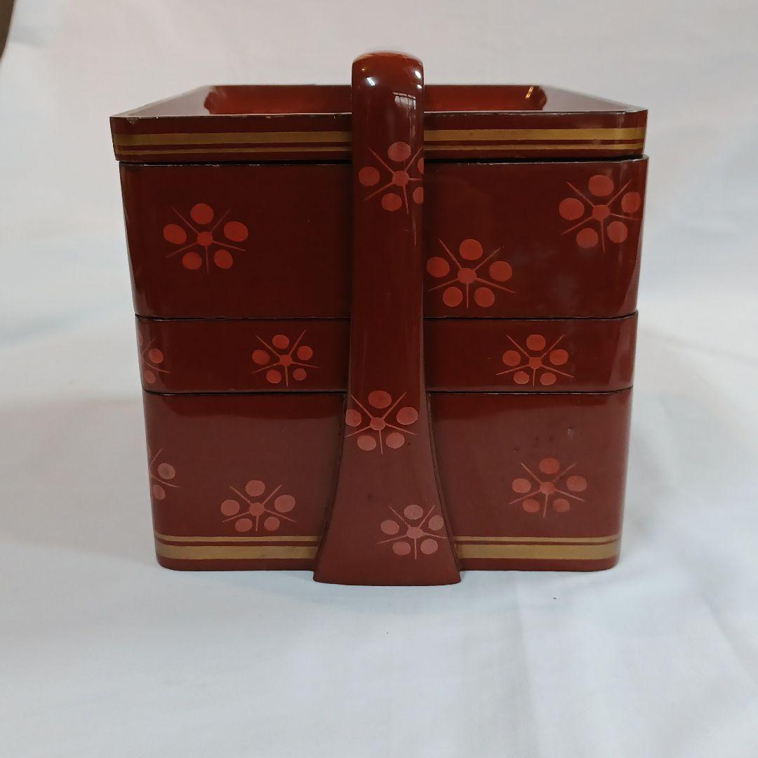 手つき弁当箱