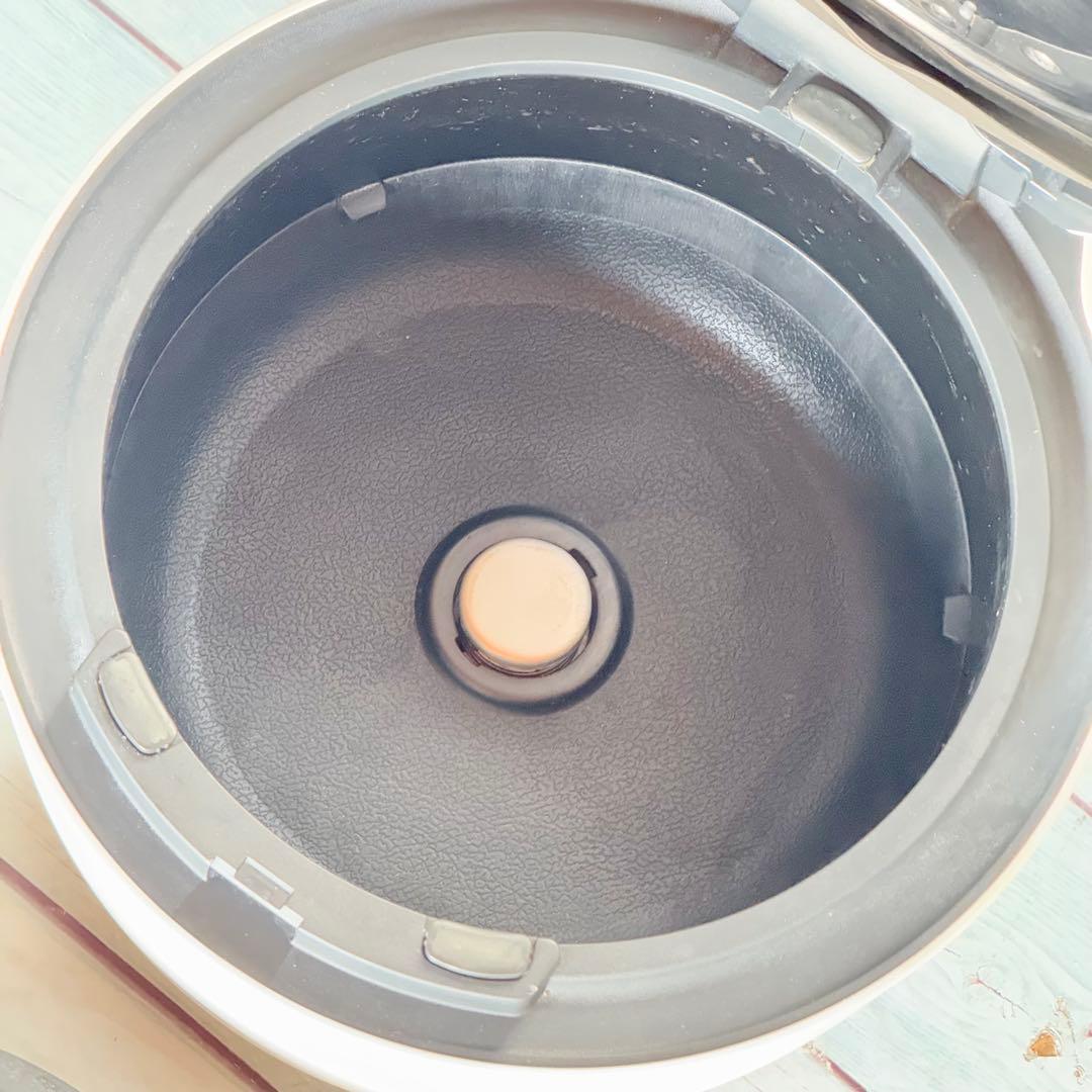2023年製 Panasonic 圧力IH炊飯器 SR-NB102