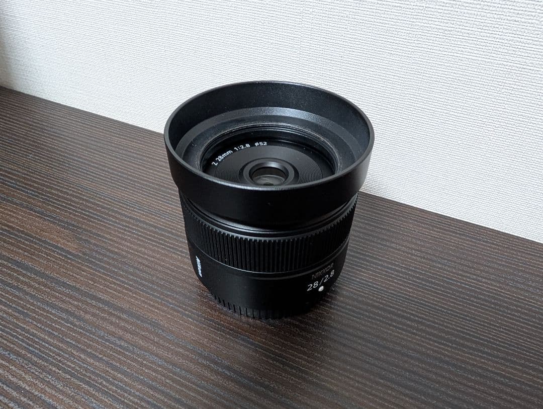【美品】NIKKOR Z 28mm f/2.8（おまけでフード付き、防湿庫保管）