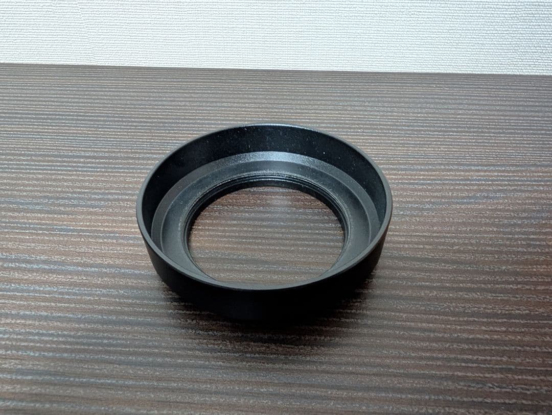 【美品】NIKKOR Z 28mm f/2.8（おまけでフード付き、防湿庫保管）
