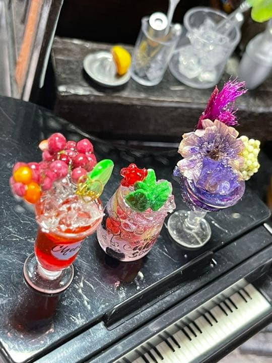 ミニチュアカクテル熱と炎と現実