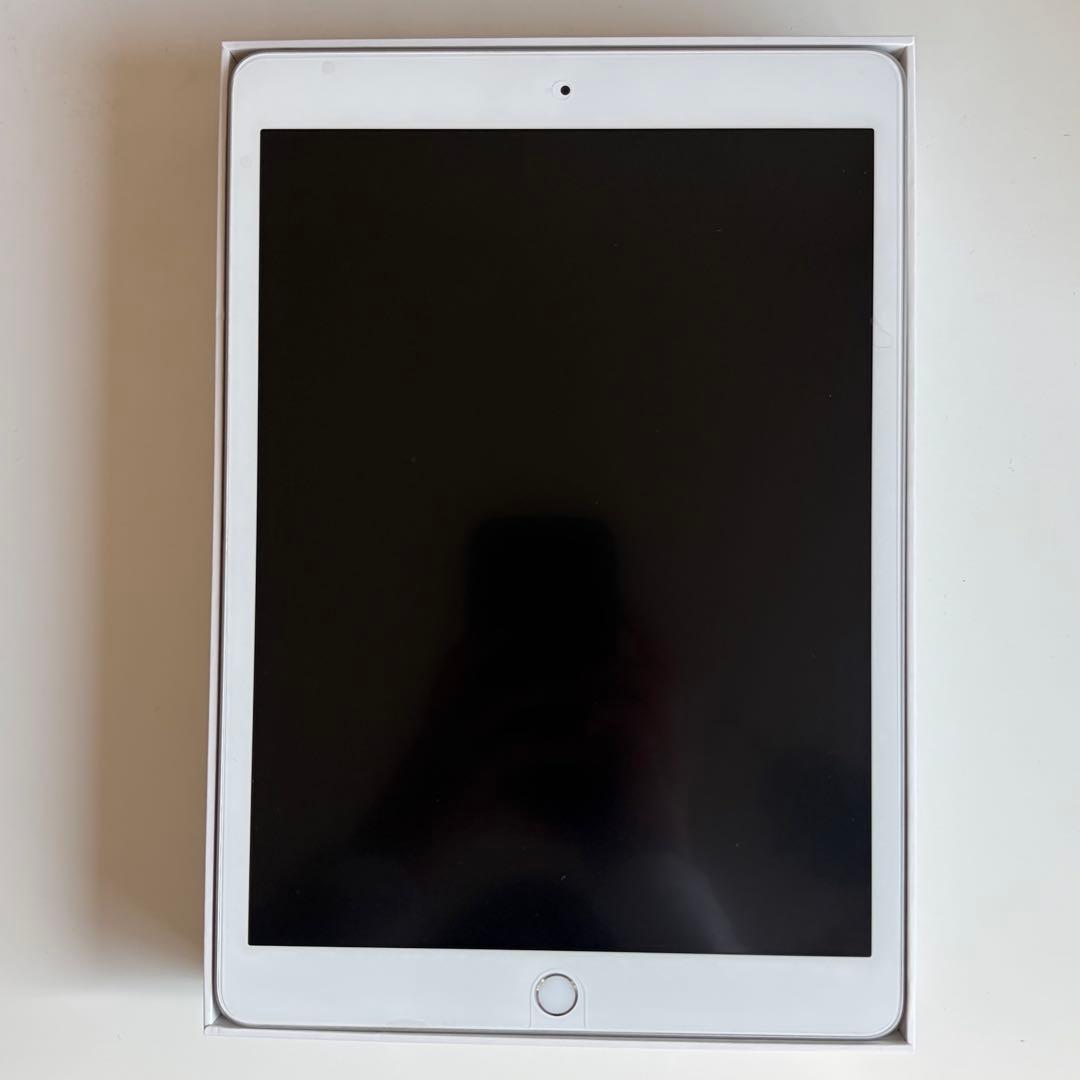 Apple iPad 第8世代 128GB Wi-Fiモデル