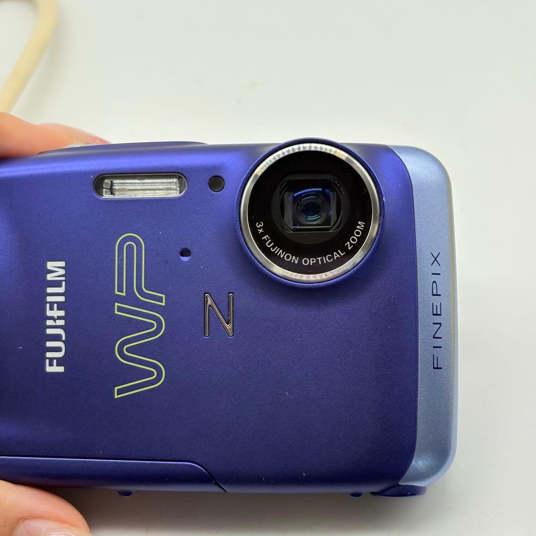 Fujifilm FinePix Z33WP 防水 コンパクトデジタルカメラ