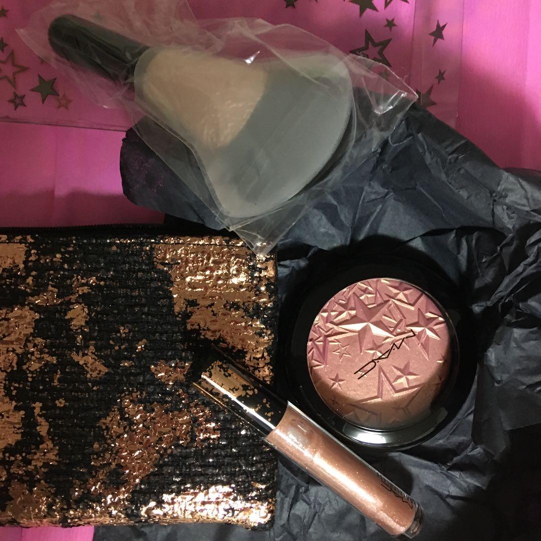 チーク MAC , brush and lip