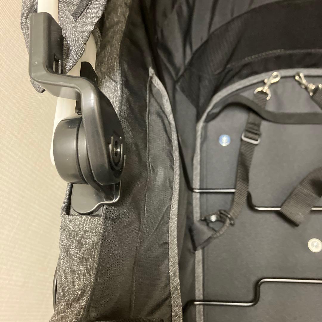 2 Combi コムペット ミリクランアルファ　ペットカート 30kg 多頭