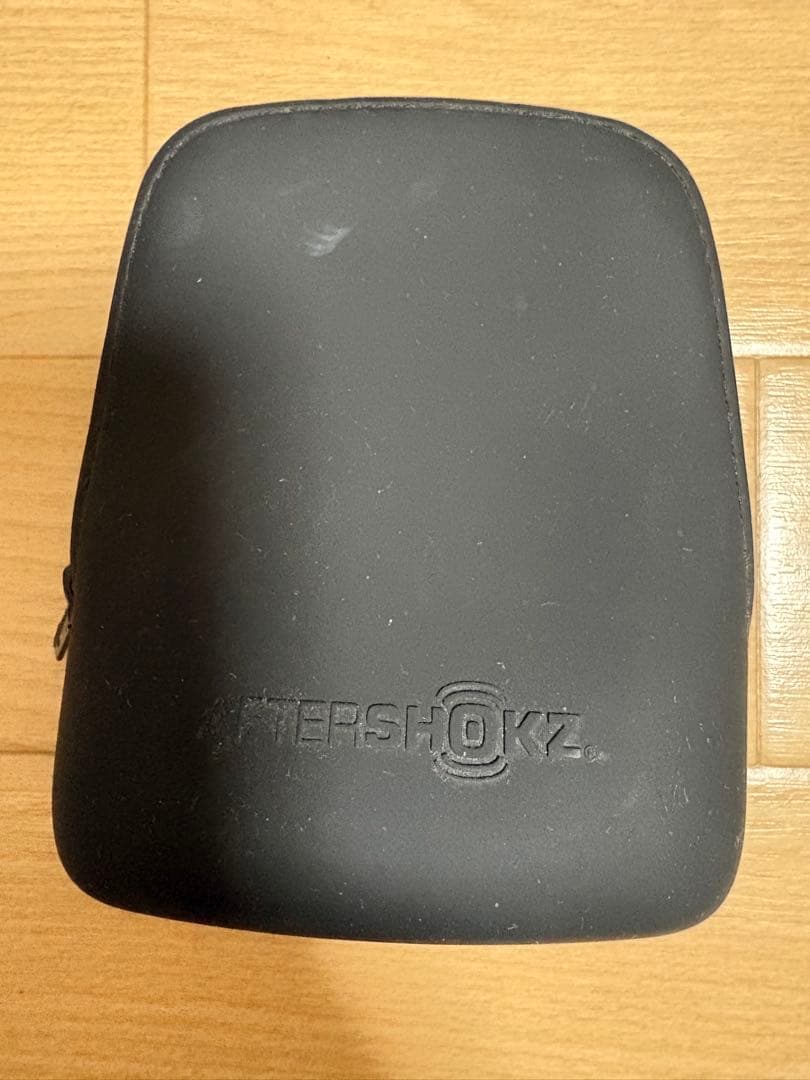 AFTERSHOKZ AIR AS650 骨伝導イヤホン 箱、付属品全てあり
