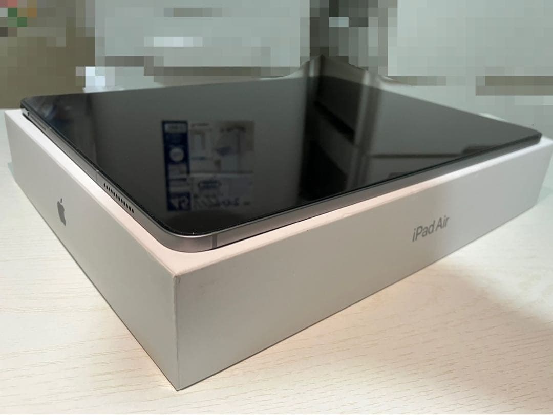 iPad Air (M2) 13インチ Wi-Fi + Cellular