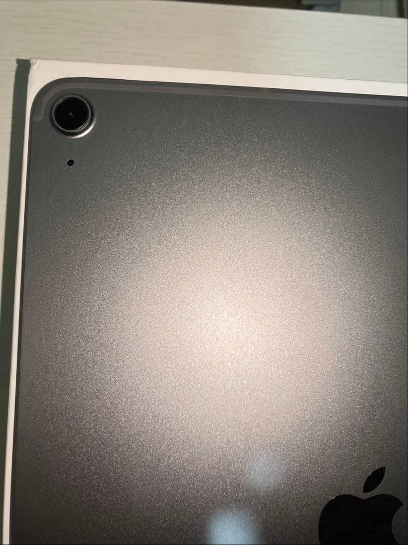 iPad Air (M2) 13インチ Wi-Fi + Cellular