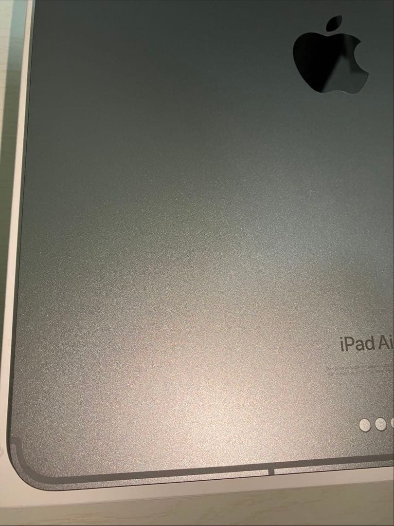 iPad Air (M2) 13インチ Wi-Fi + Cellular
