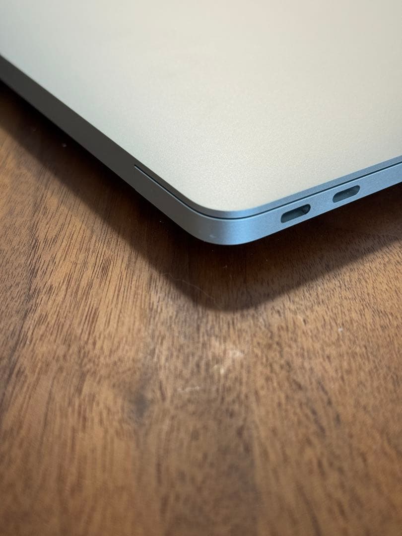 【バッテリー容量98%】MacBook Air M1 8GB 256GB