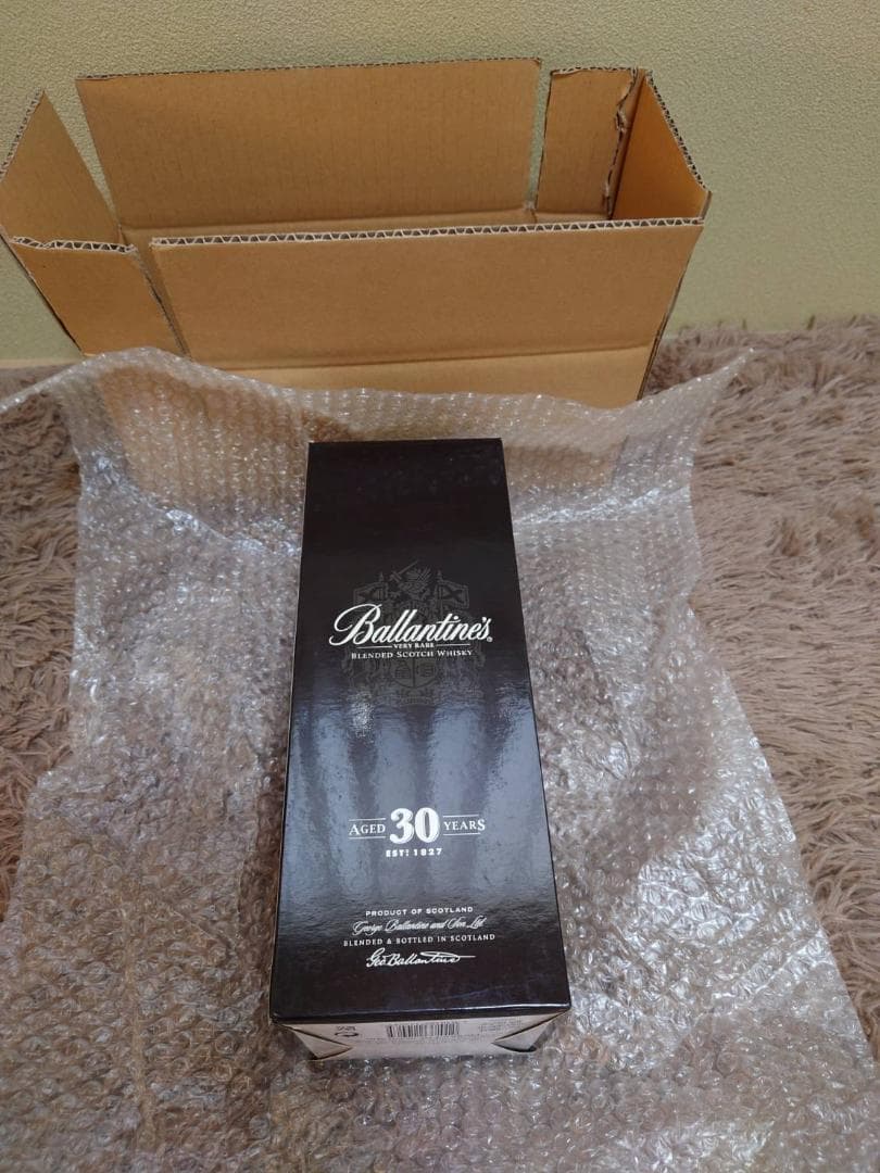 【未開栓】Ballantine's バランタイン 30年 ベリーレア 木箱入り
