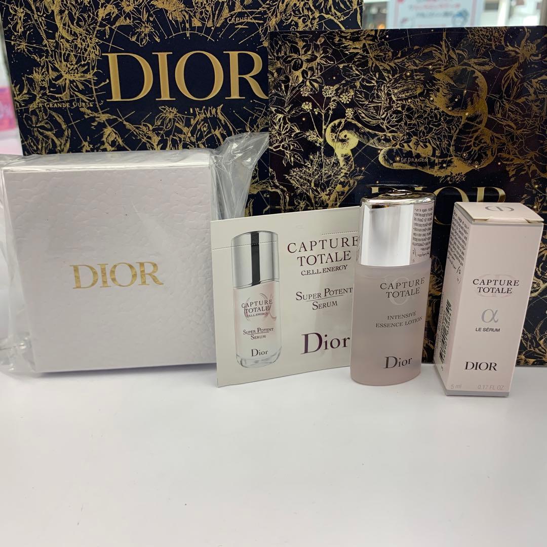 Dior⭐︎ホリデーオファーノベルティ ポーチ&ホリデーノート&シュシュ　2022