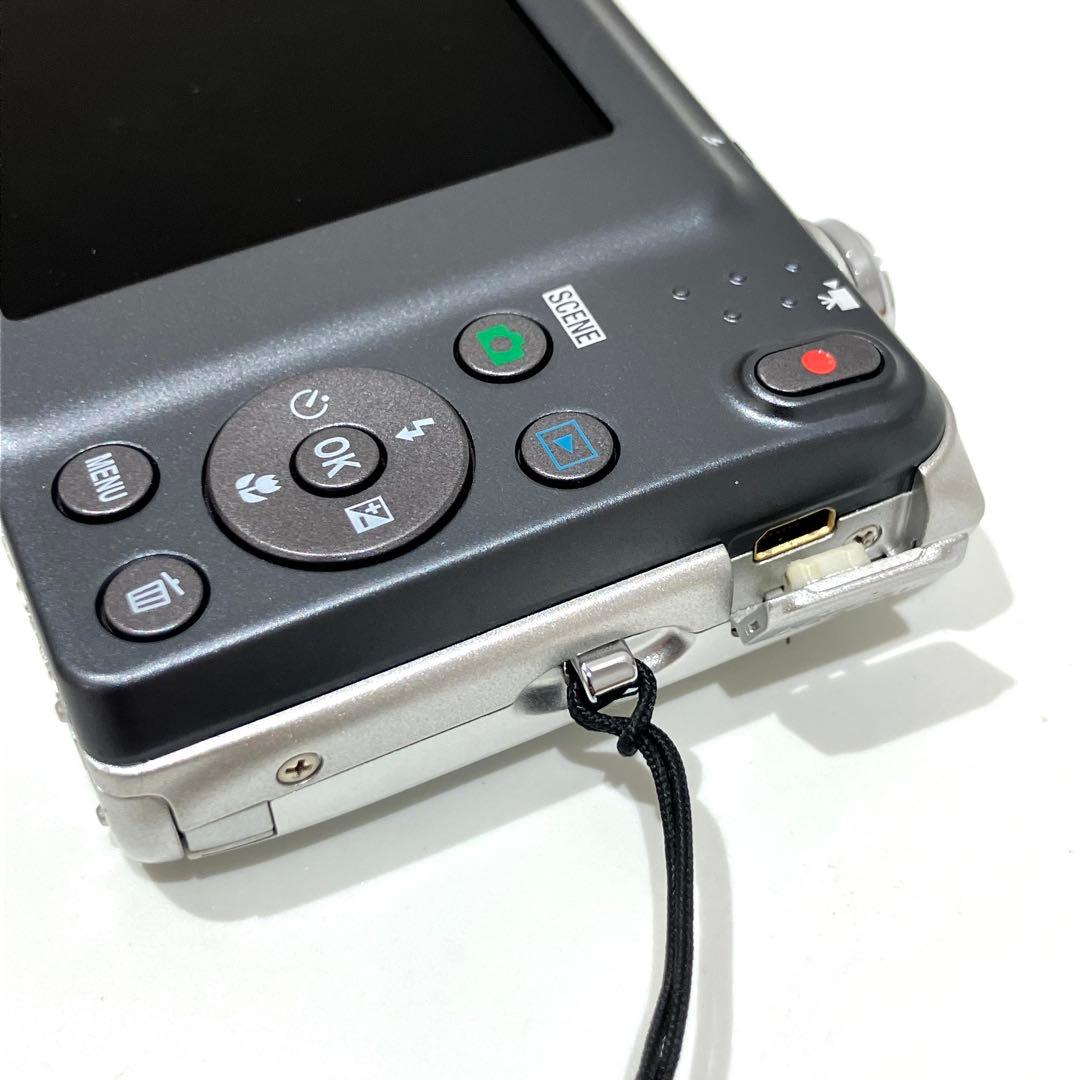 Nikon ニコン COOLPIX S3500 デジタル カメラ 美品 動作O