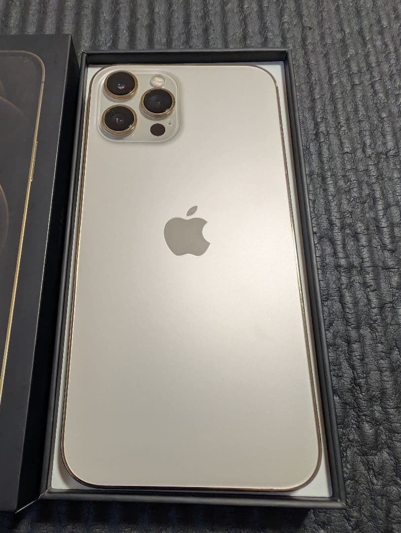 スマートフォン本体 iPhone12ProMax 256GB