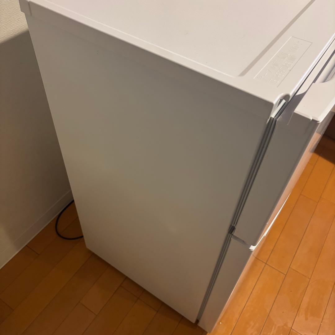 2022年製　YAMADA SELECT　87L　冷凍冷蔵庫 YRZ-C09H1