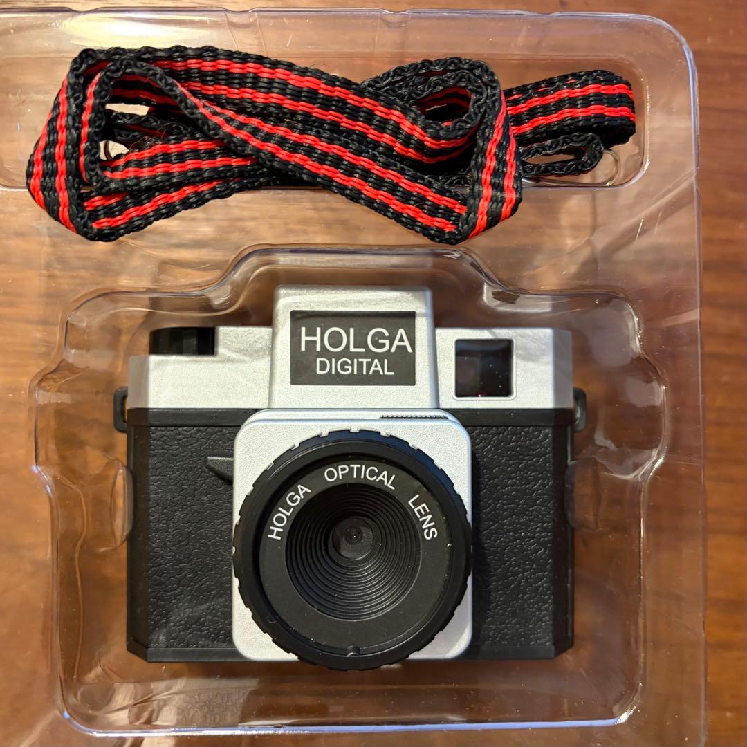 未使用★Holga Digital ブラック＆シルバー