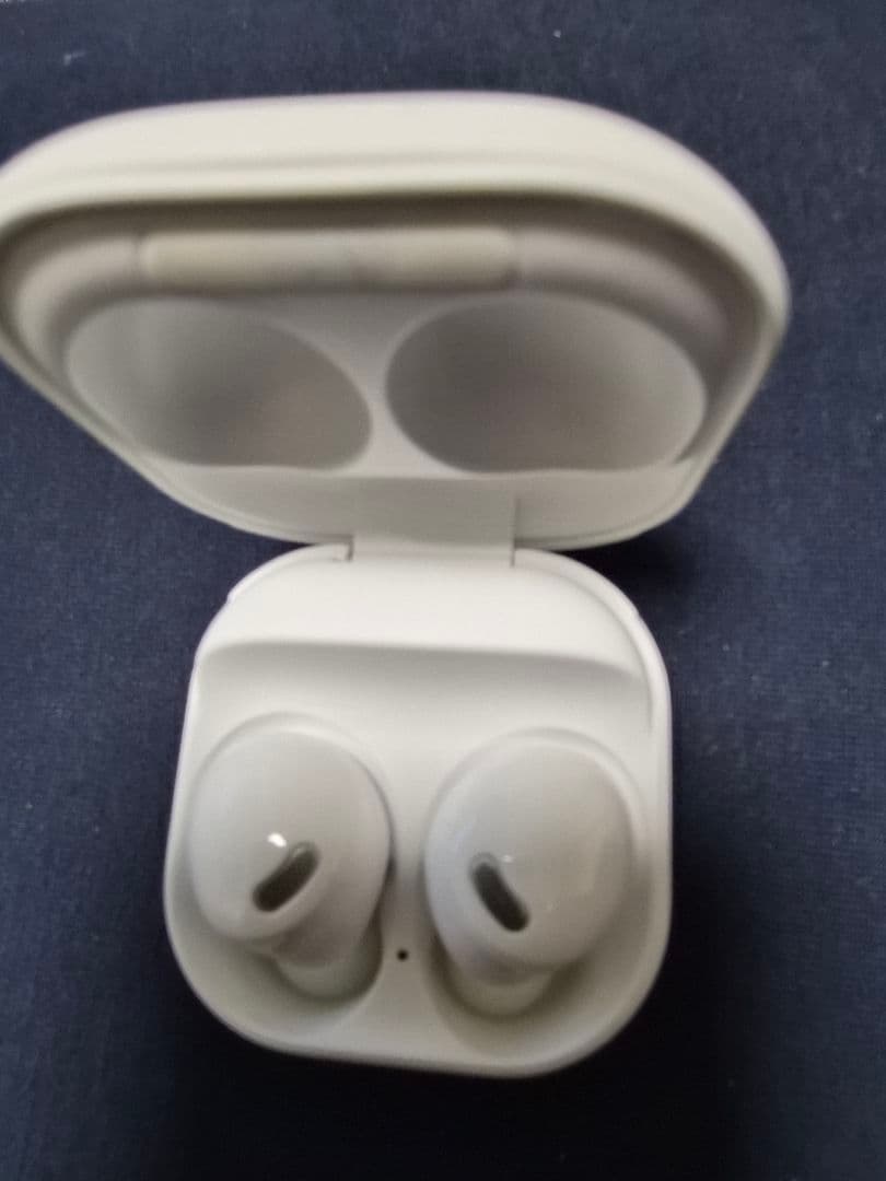 か*ん様 【新品・未使用】SAMSUNG サムスン Galaxy Buds2 ギ
