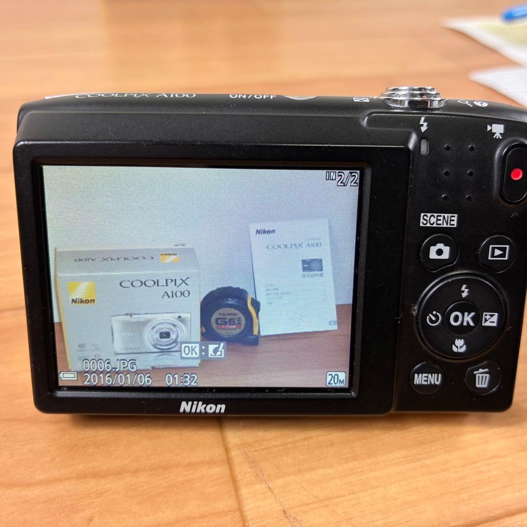 【良品】Nikon COOLPIX A100 シルバー コンパクトデジタルカメラ