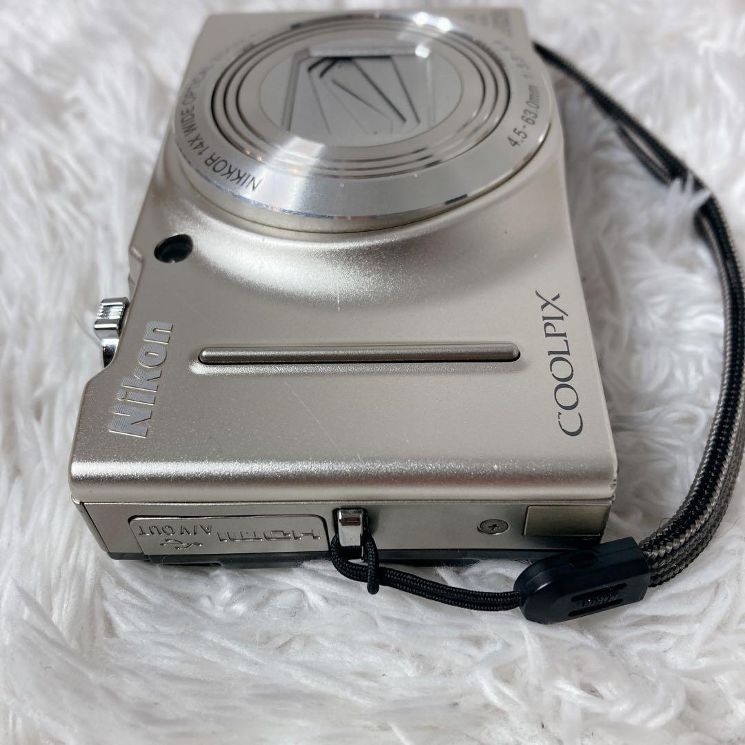 Nikonニコン COOLPIX S8200 シルバー デジカメ 動作確認済