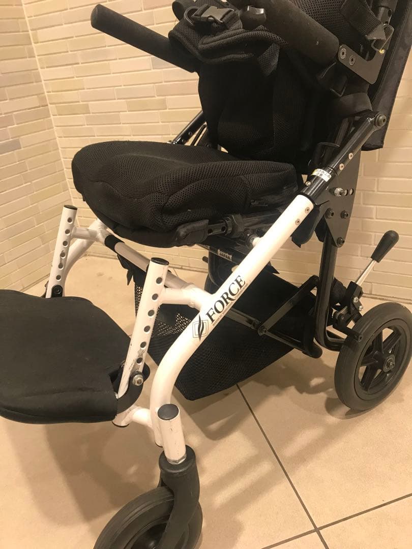 値下げ‼︎ 障害児用　バギータイプの車椅子　スキップR