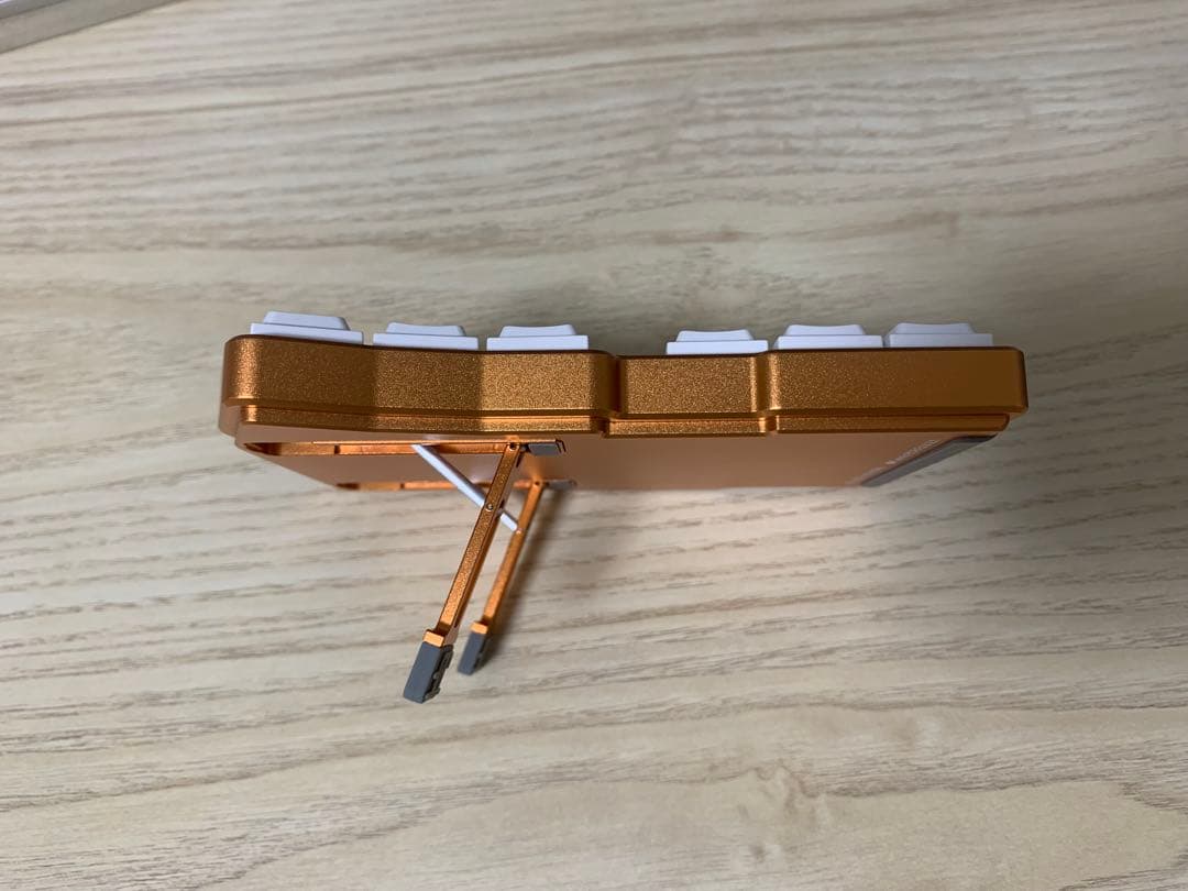 Cornix LP 分割無線キーボード Bluetooth接続